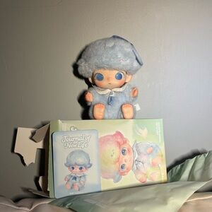 DIMOO Journal of New Life DEPENDENCE - POPMART